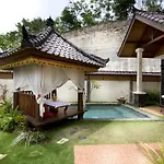 Puri Bendesa Villas