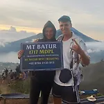 Bunbulan Hill Hostel And Cottage