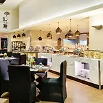 Pullman Bali Legian Beach