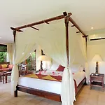 Damai Lovina Villas