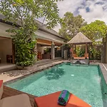 Nyanyi Sanctuary Villa By Ini Vie Hospitality