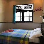 Kembar Inn Padangbai