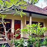 Lembongan Tropical Guesthouse