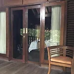 Waterside inn Nusa Penida
