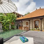 Giri Bhagawan Villas & Spa
