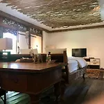Wayang Retreat