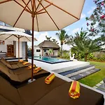 Balangan Beach Villa