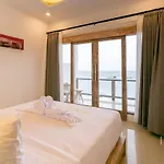 Utama Villas Beach Front Candidasa