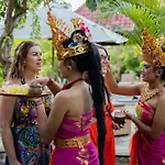 Sunset Garden Nusa Lembongan