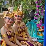 Sunset Garden Nusa Lembongan