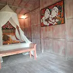 Wooden House And Spa Ubud