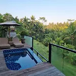 Puri Sebali Resort