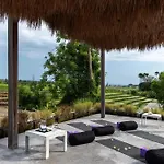 Villa Karein, Paddy View Villa, 5Mins To Seseh Beach