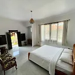 The Sangkih Villa Restaurant & Bar