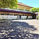 Nipuri Resort And Villas Seminyak By Kamara