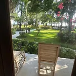 Felicianas Resort