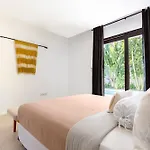 3 Bedroom Villa - Walk To Bingin Beach