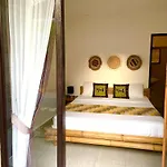 Tropical Garden Inn