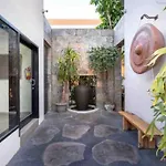 Villa Lamunan