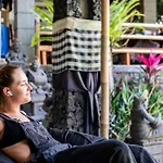 Surf & Yoga Bali