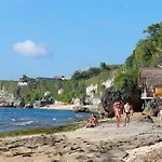 Kerang Bingin Beach Villa