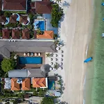 Lembongan Beach Club & Resort