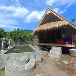 Yogi Beach Cabin