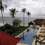 Gubug Balian Beach Bungalow