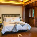 Tira Vilagna Suites & Spa