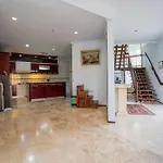 Nipper Villa - Spacious 5Br In Canggu