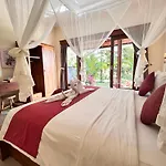 Canting Bali Suite