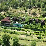 Lumbung Seraya Villa