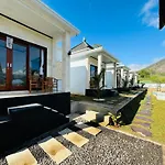 Volcano Cottages