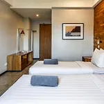Surf Motel