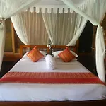 Sejuk Beach Villas