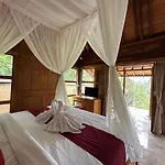 Toya Sutra Villa