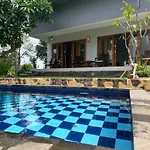 Mandhasativa Homestay