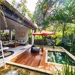 Silversand Villa