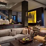 Samabe Bali Suites & Villas