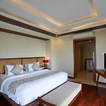 The Grand Villandra Resort Lovina