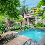 Sari Bamboo Villas