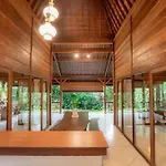 Sari Bamboo Villas