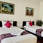 Padang-Padang Sari Homestay