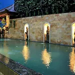 Taman Ayu Legian Hotel
