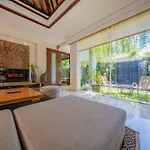 Kedonganan Beach Villas