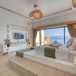 Moontana Beachfront Villa
