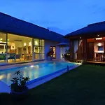 Villa Blue Pearl By Optimum Bali Villas