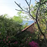 Bo\'S Bungalows And Restaurant