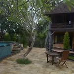 Kangkung Cottages