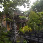 Kangkung Cottages